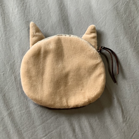 5 Assorted Make-Up Bags - Picture 3 of 10